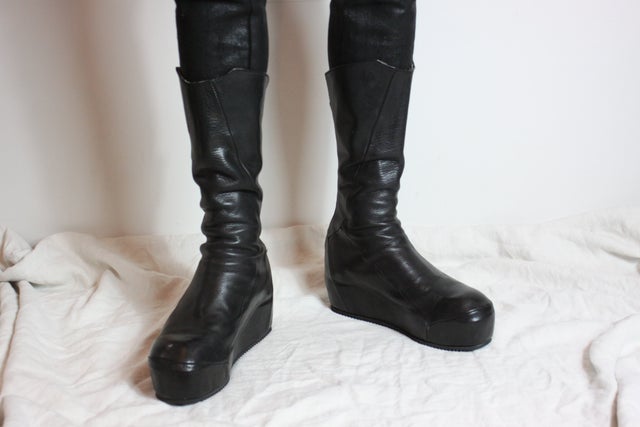 Footwear | Karasu Shop